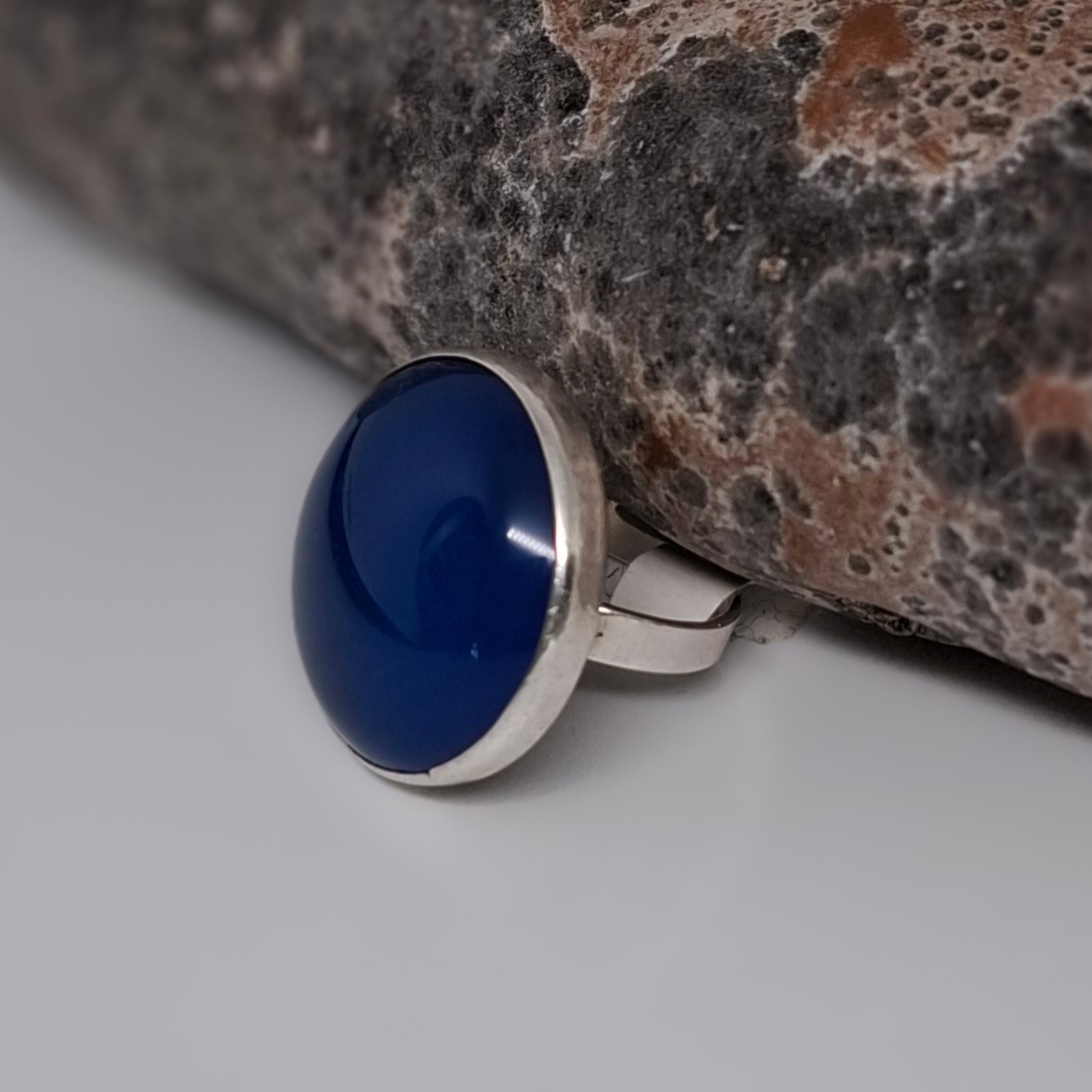 Chalcedony set in Sterling silver Size M1/2
